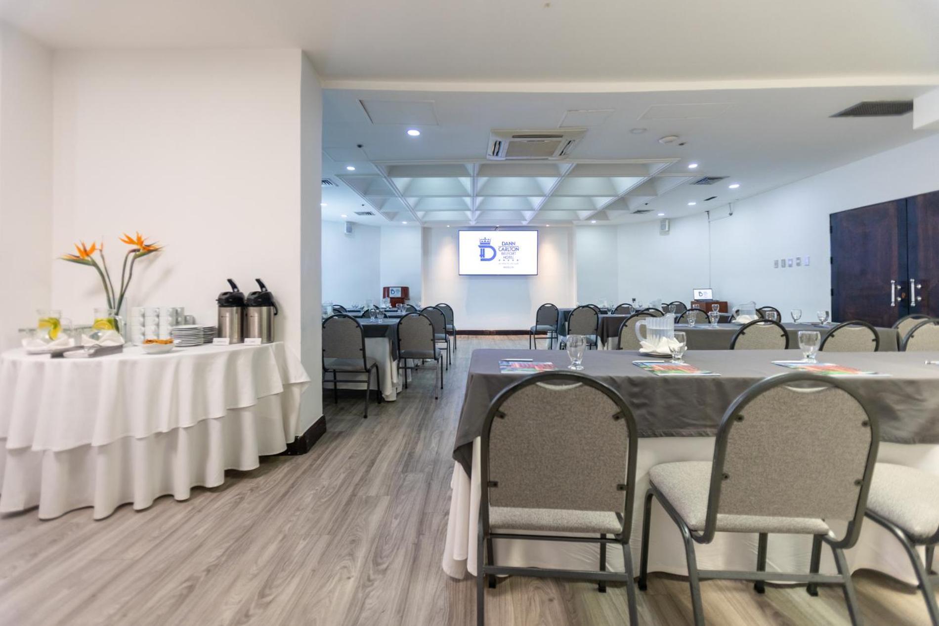 호텔 단 칼튼 벨포트 메데인 메딜린 외부 사진 Meeting room